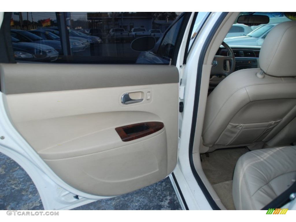 2007 LaCrosse CXL - White Opal / Neutral photo #20