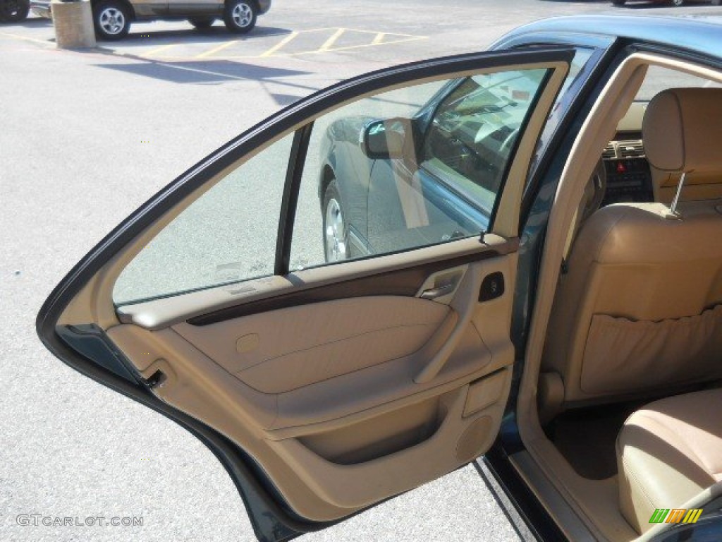 2002 E 320 Sedan - Everest Green Metallic / Java photo #7