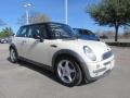 Pepper White - Cooper Hardtop Photo No. 7