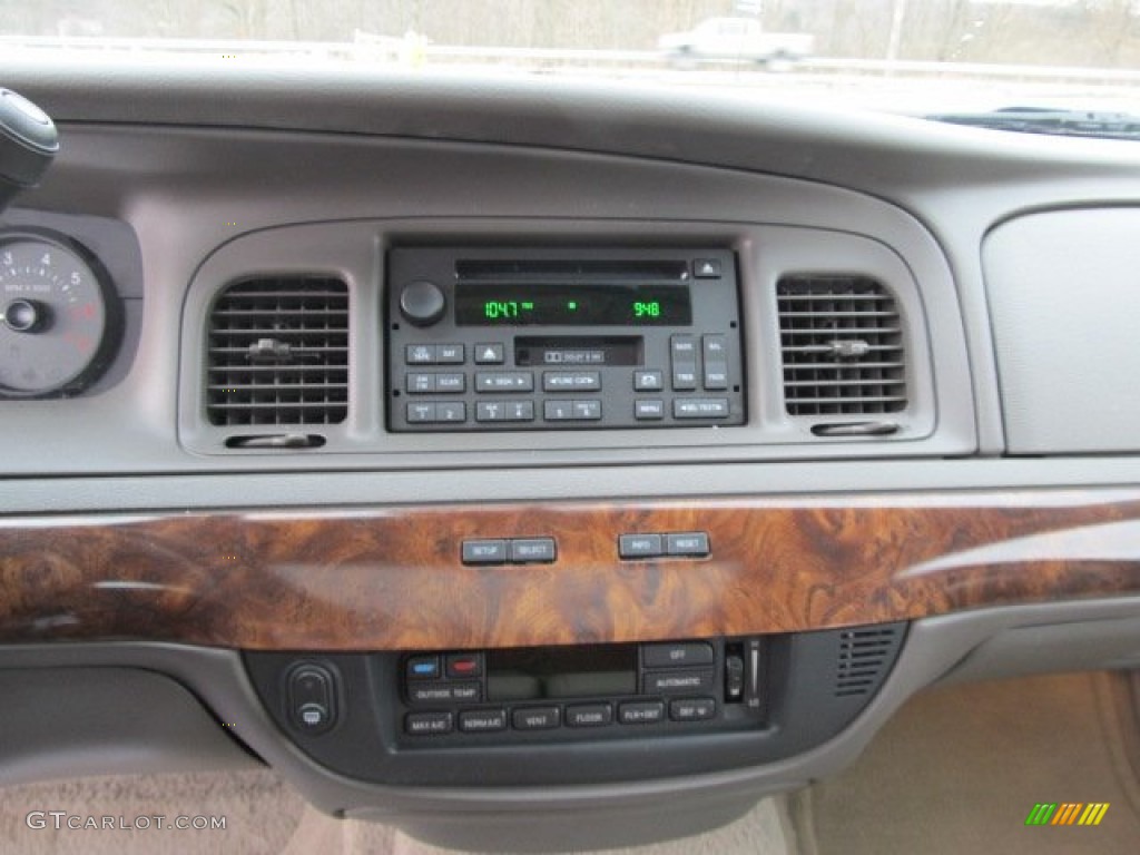 2006 Mercury Grand Marquis LS Controls Photo #61478349