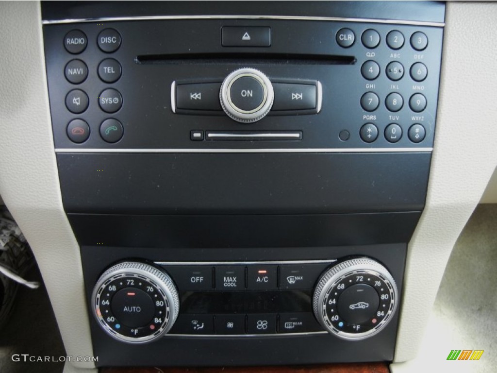 2011 Mercedes-Benz GLK 350 Controls Photo #61481657