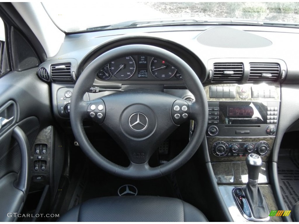 2007 Mercedes-Benz C 230 Sport Controls Photo #61482215