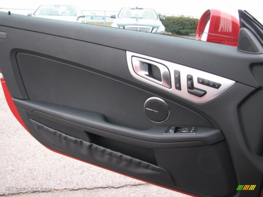 2012 Mercedes-Benz SLK 250 Roadster Black Door Panel Photo #61486425