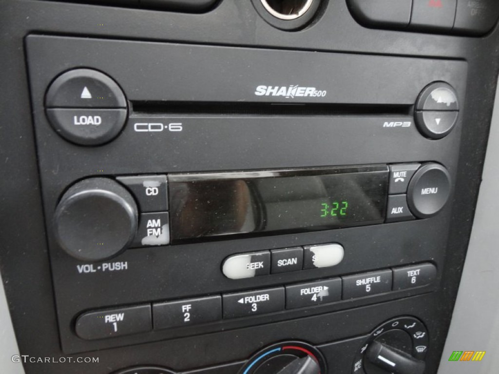 2005 Ford Mustang V6 Premium Convertible Audio System Photo #61487313