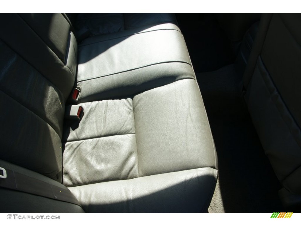 2004 Verona EX - Absolute White / Gray photo #18