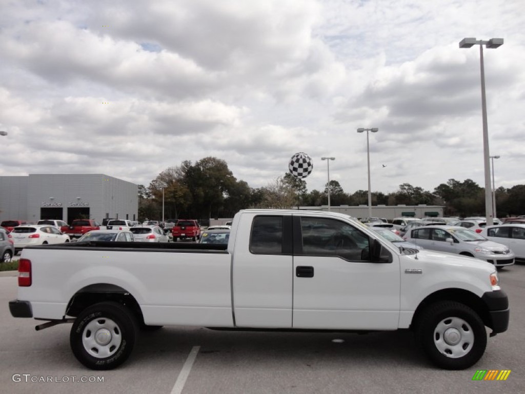 2006 F150 XL SuperCab 4x4 - Oxford White / Medium Flint photo #9