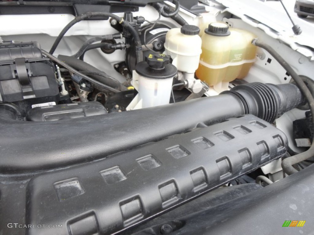 2006 F150 XL SuperCab 4x4 - Oxford White / Medium Flint photo #17
