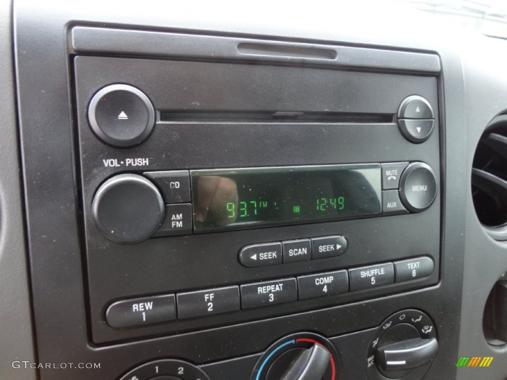 2006 Ford F150 XL SuperCab 4x4 Audio System Photos