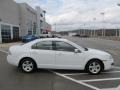 2006 Oxford White Ford Fusion SE  photo #2