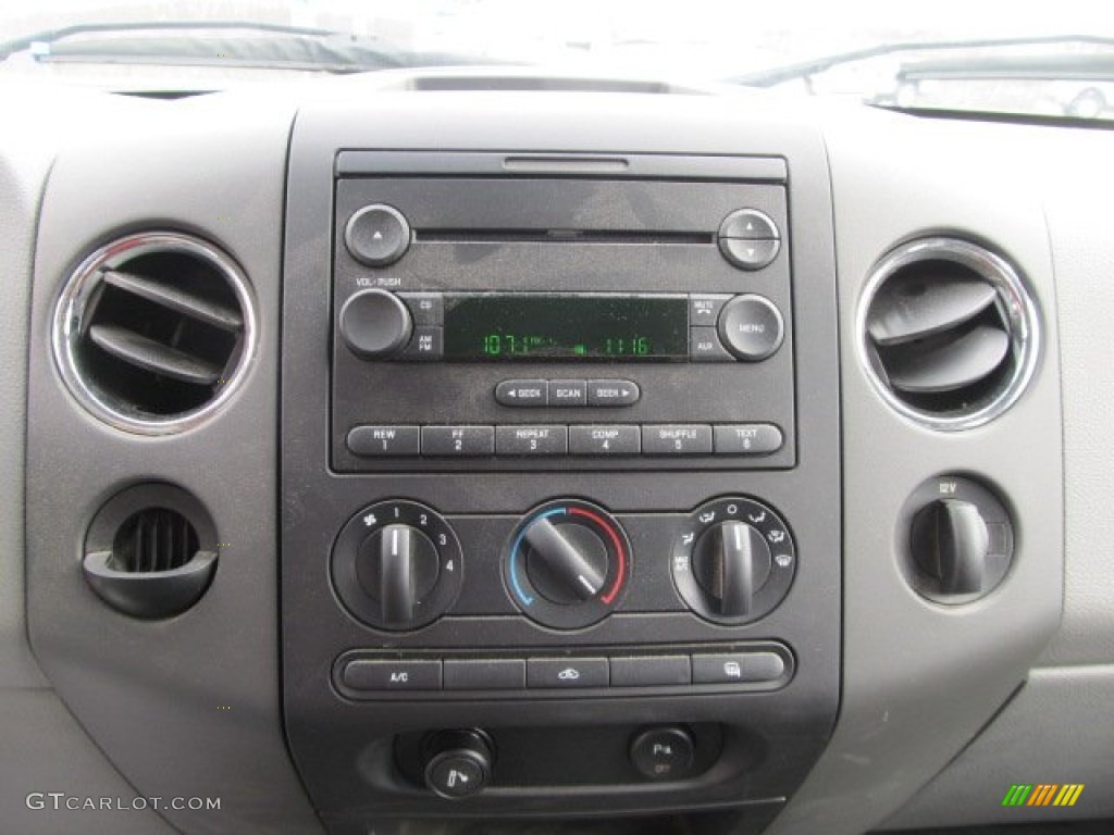 2005 F150 XLT Regular Cab 4x4 - Medium Wedgewood Blue Metallic / Medium Flint Grey photo #13