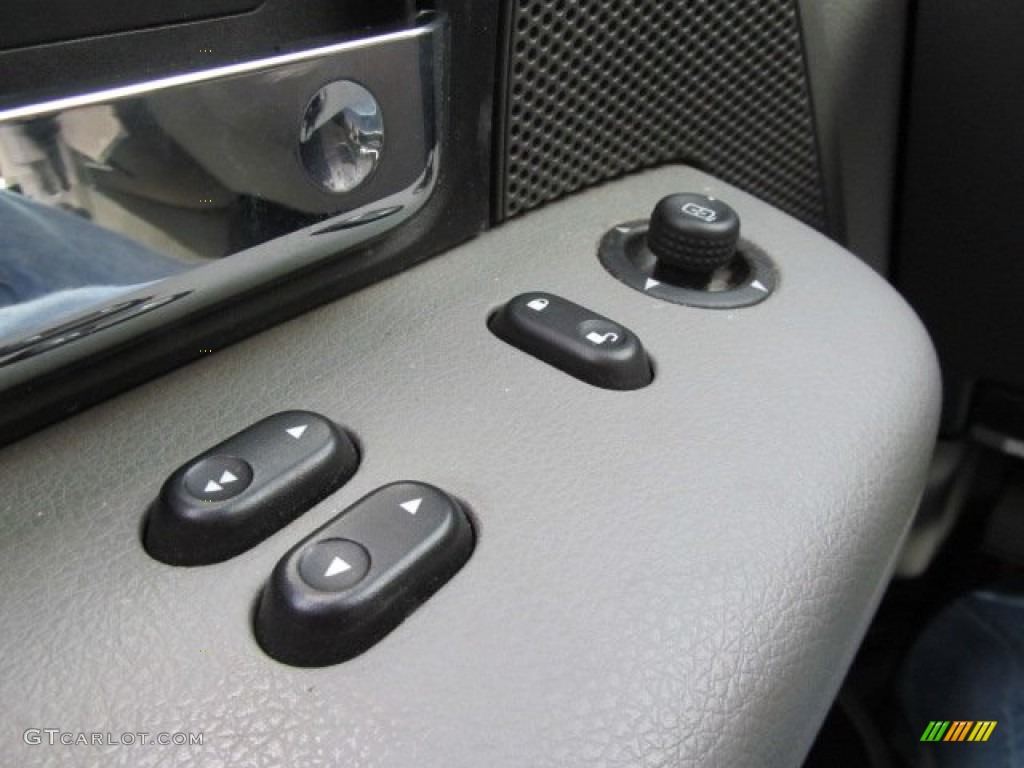 2005 F150 XLT Regular Cab 4x4 - Medium Wedgewood Blue Metallic / Medium Flint Grey photo #18