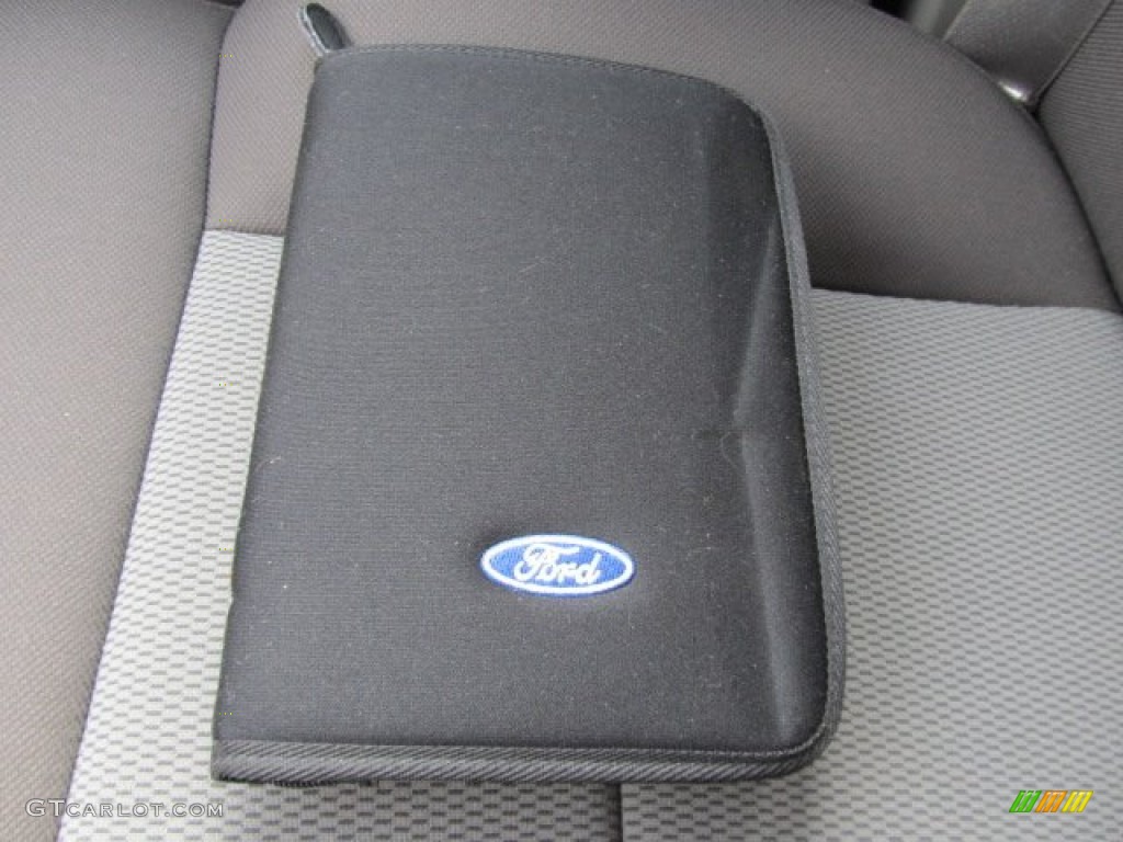 2005 F150 XLT Regular Cab 4x4 - Medium Wedgewood Blue Metallic / Medium Flint Grey photo #20