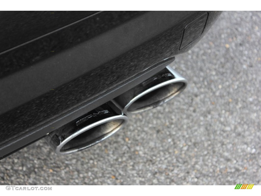 2006 Mercedes-Benz CL 65 AMG Exhaust Photos