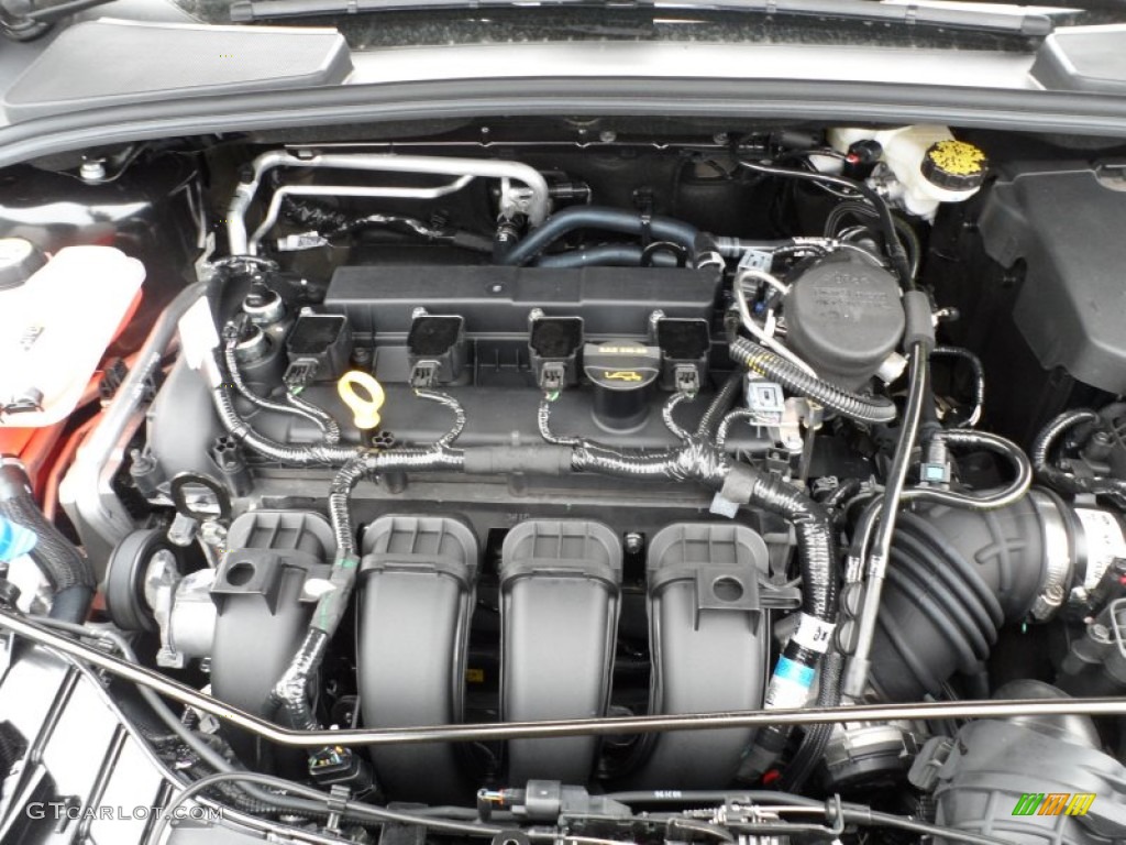 2012 Ford Focus Titanium 5-Door 2.0 Liter GDI DOHC 16-Valve Ti-VCT 4 Cylinder Engine Photo #61493007