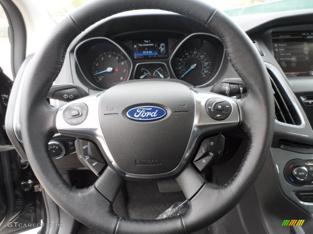 2012 Ford Focus Titanium 5-Door Charcoal Black Leather Steering Wheel Photo #61493163