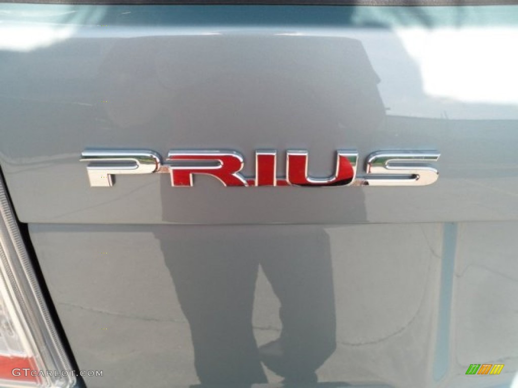 2012 Prius 3rd Gen Three Hybrid - Sea Glass Pearl / Bisque photo #15
