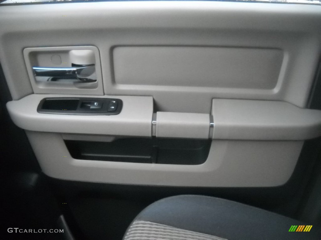 2009 Ram 1500 TRX4 Crew Cab 4x4 - Sunburst Orange Pearl / Dark Slate/Medium Graystone photo #17