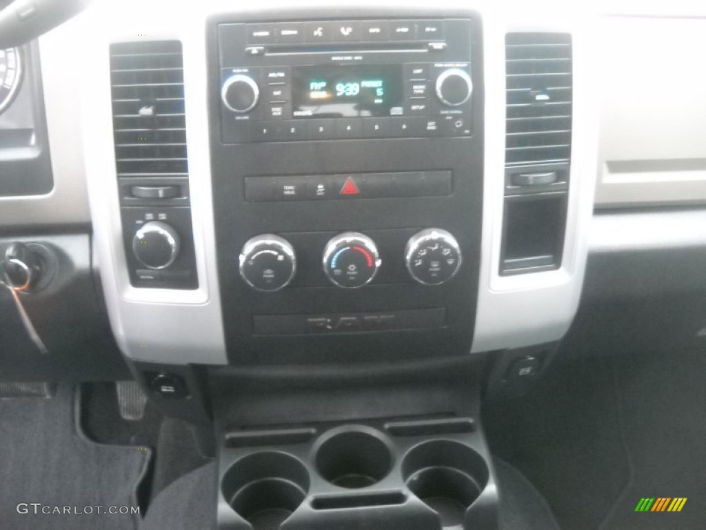 2009 Ram 1500 TRX4 Crew Cab 4x4 - Sunburst Orange Pearl / Dark Slate/Medium Graystone photo #18
