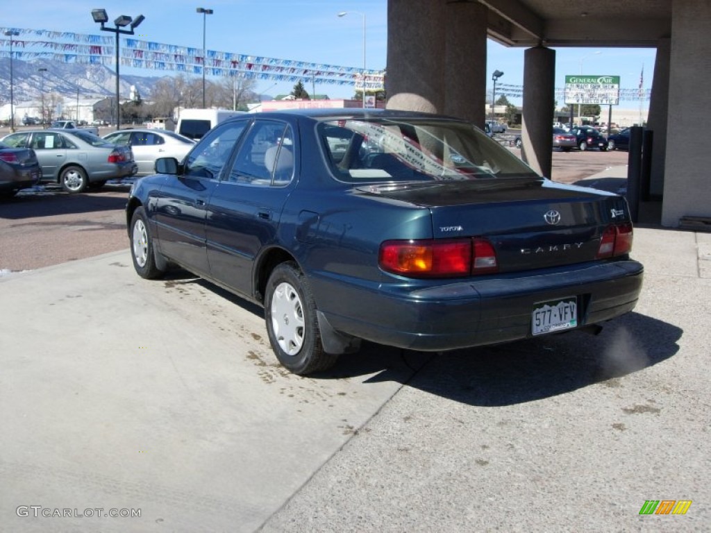1996 Camry LE Sedan - Dark Emerald Green Metallic / Beige photo #3