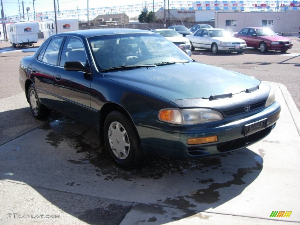 1996 Camry LE Sedan - Dark Emerald Green Metallic / Beige photo #7