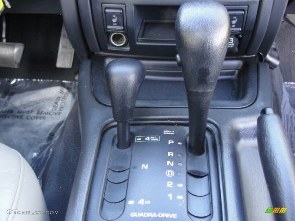 2003 Grand Cherokee Overland 4x4 - Onyx Green Pearlcoat / Dark Slate Gray/Light Slate Gray photo #22