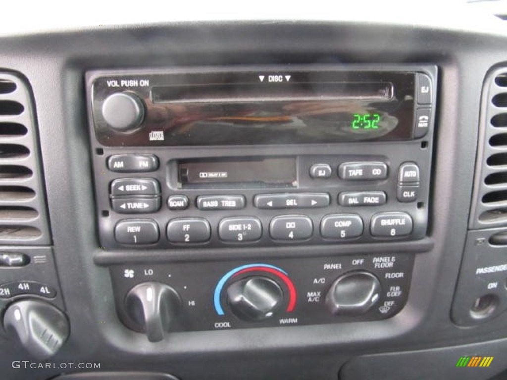 2003 Ford F150 Heritage Edition Supercab 4x4 Audio System Photo #61497802