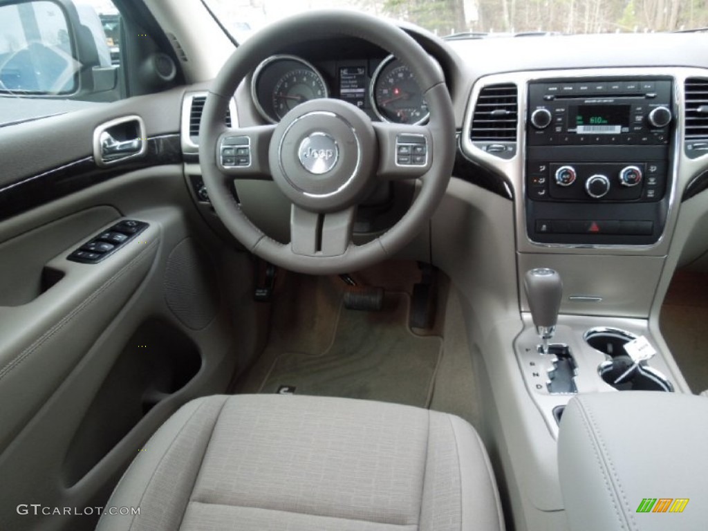 2012 Grand Cherokee Laredo - Bright Silver Metallic / Dark Graystone/Medium Graystone photo #15