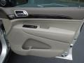 Bright Silver Metallic - Grand Cherokee Laredo Photo No. 21