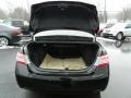 Black - Camry LE Photo No. 16