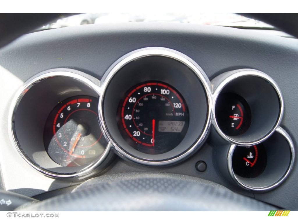2005 Pontiac Vibe Standard Vibe Model Gauges Photo #61505274