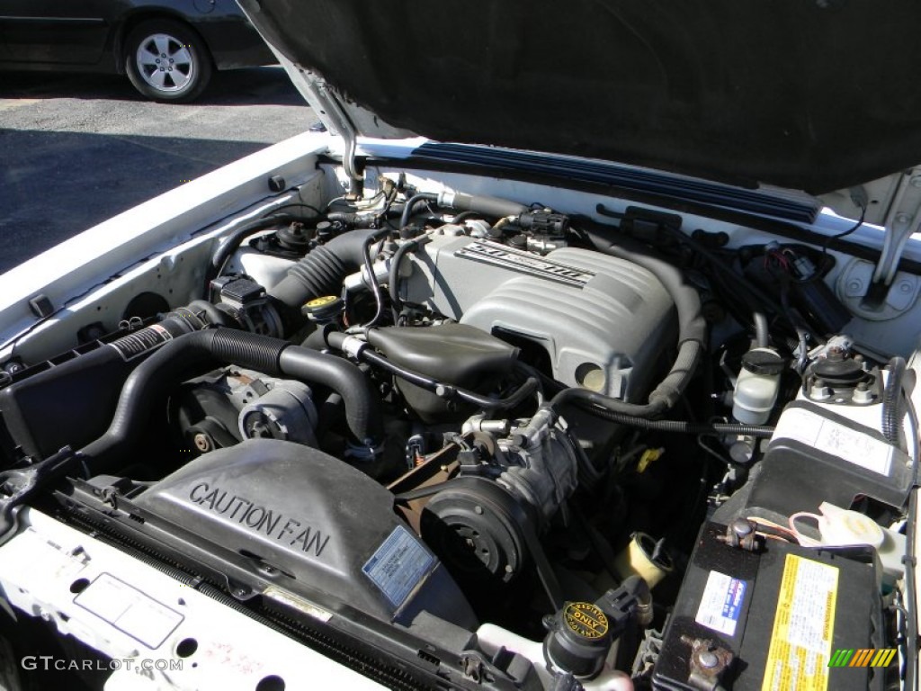 1990 Ford Mustang GT Convertible 5.0 Liter OHV 16-Valve V8 Engine Photo #61506240
