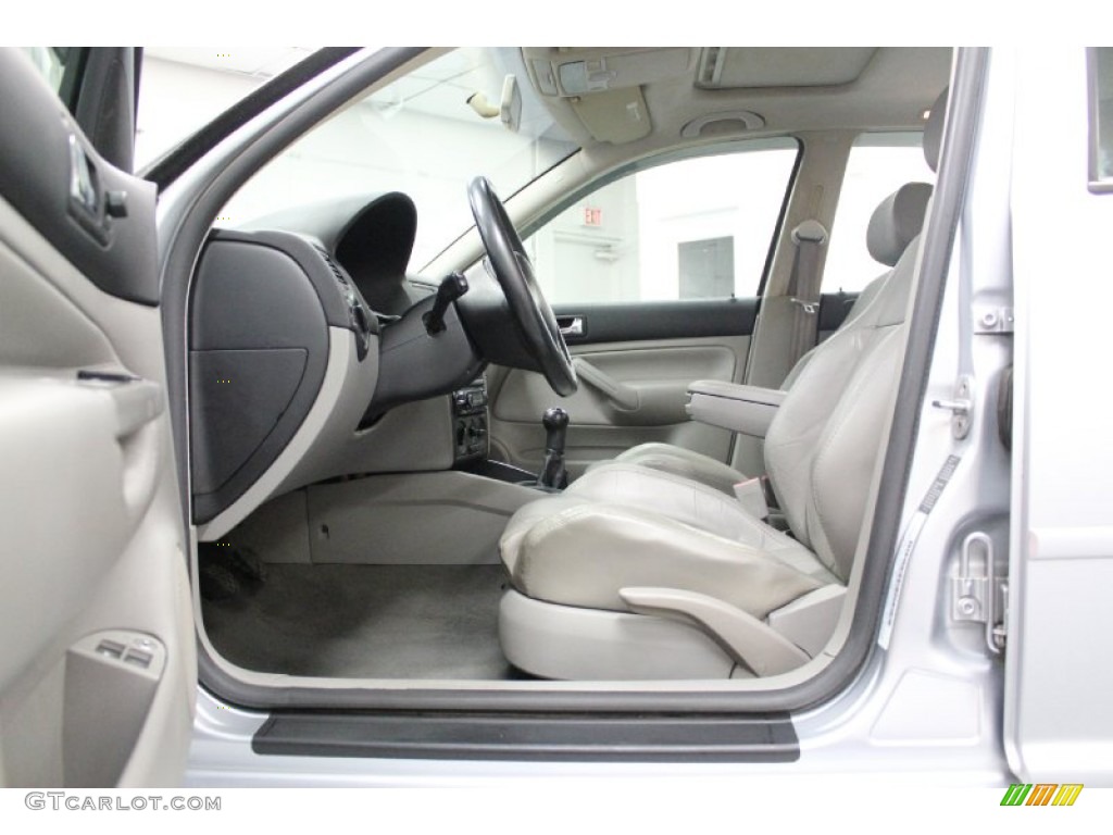Grey Interior 2003 Volkswagen Jetta GLI Sedan Photo #61507977