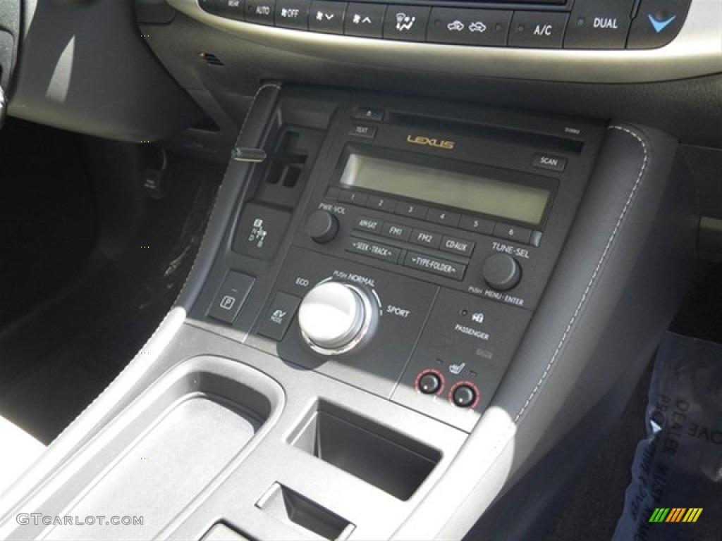2011 Lexus CT 200h Hybrid Premium Controls Photo #61509725