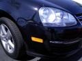 Black Uni - Jetta SE Sedan Photo No. 2