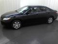 Black - Camry LE Photo No. 20