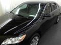 Black - Camry LE Photo No. 22
