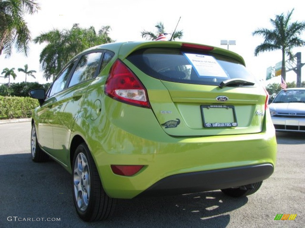 2011 Fiesta SES Hatchback - Lime Squeeze Metallic / Charcoal Black/Blue Cloth photo #9