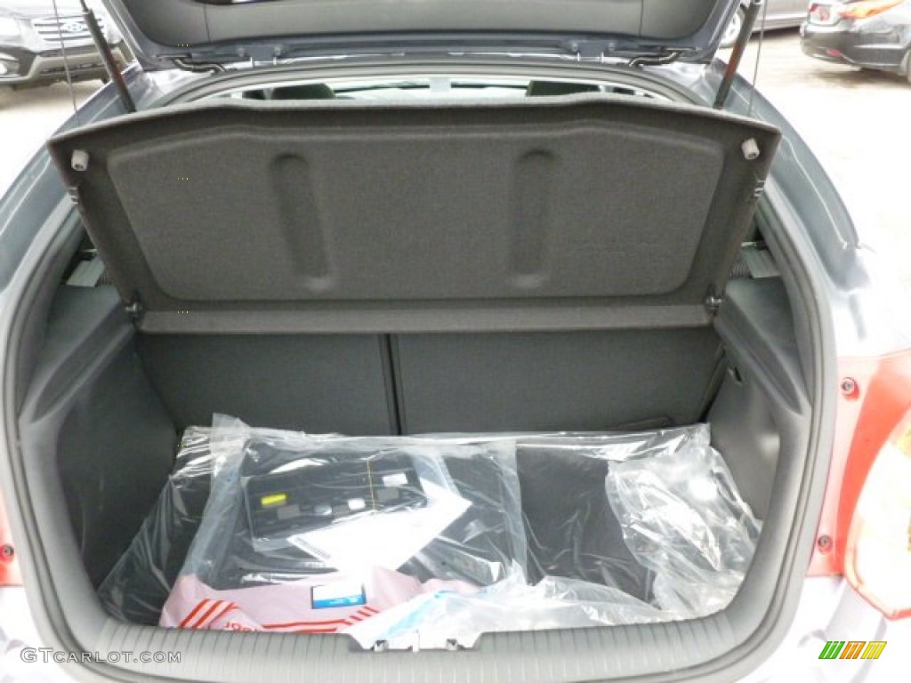 2012 Hyundai Veloster Standard Veloster Model Trunk Photo #61512396