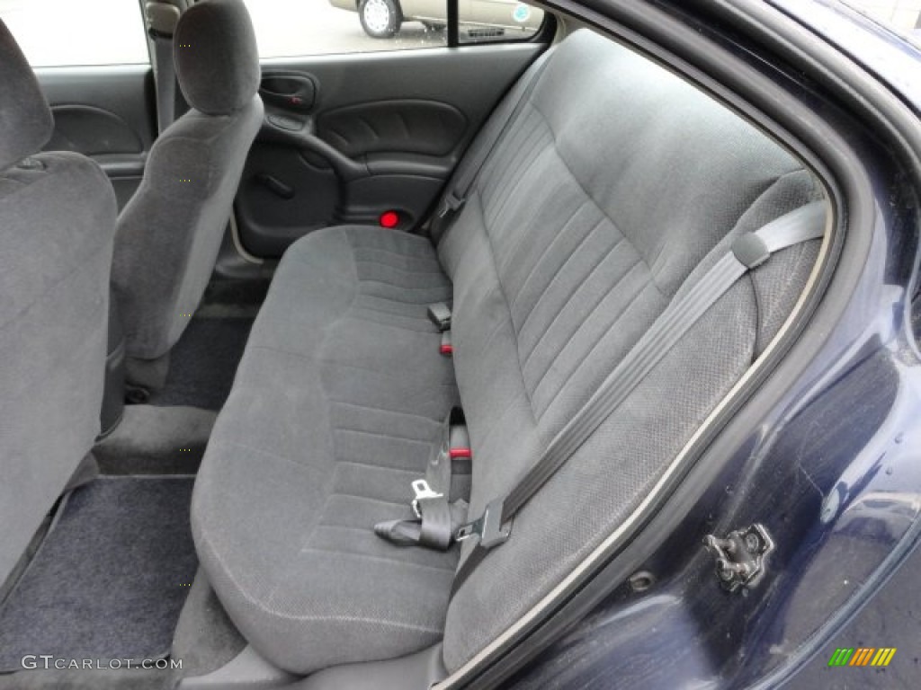2000 Pontiac Grand Am SE Sedan Rear Seat Photos