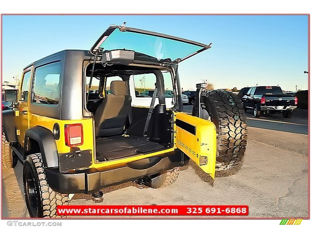 2011 Wrangler Sport S 4x4 - Detonator Yellow / Black photo #26