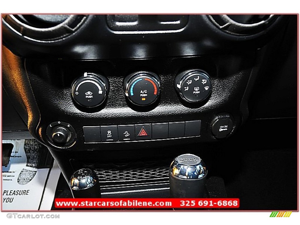 2011 Wrangler Sport S 4x4 - Detonator Yellow / Black photo #39