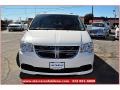 Stone White - Grand Caravan Mainstreet Photo No. 11