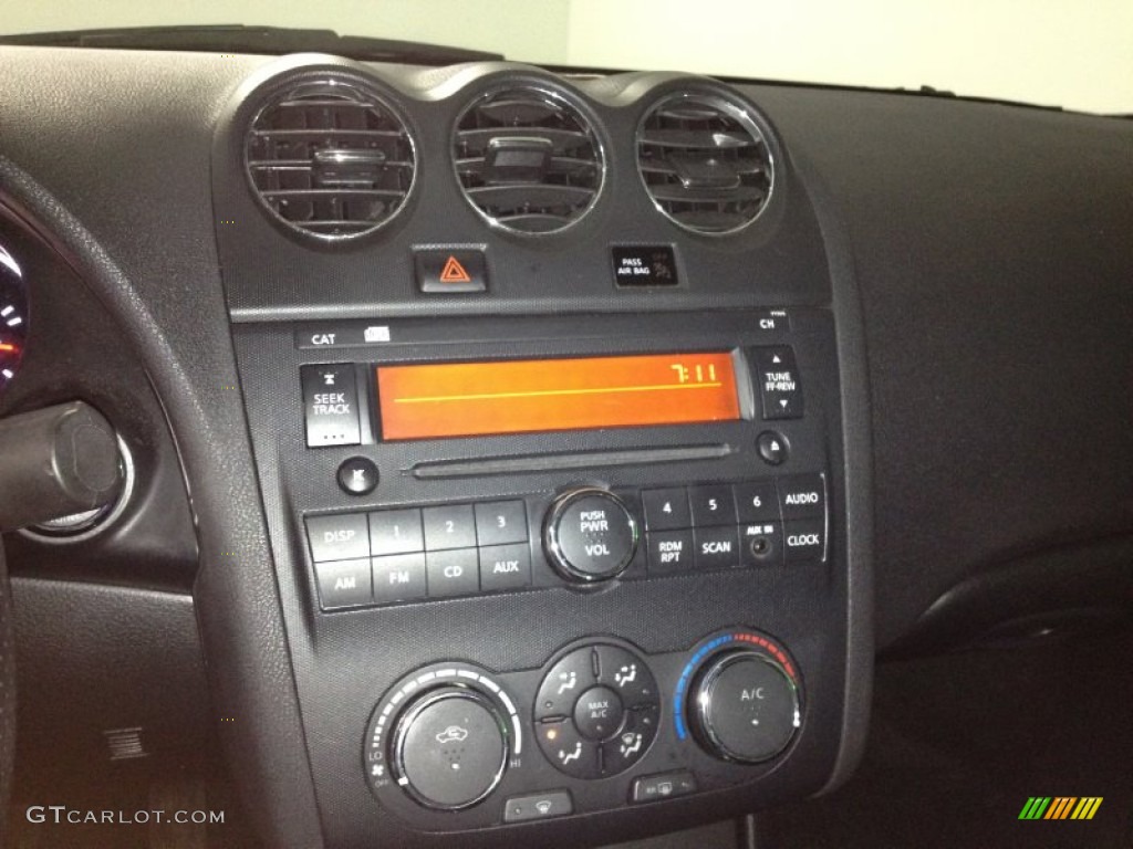 2010 Altima 2.5 S - Navy Blue / Charcoal photo #16