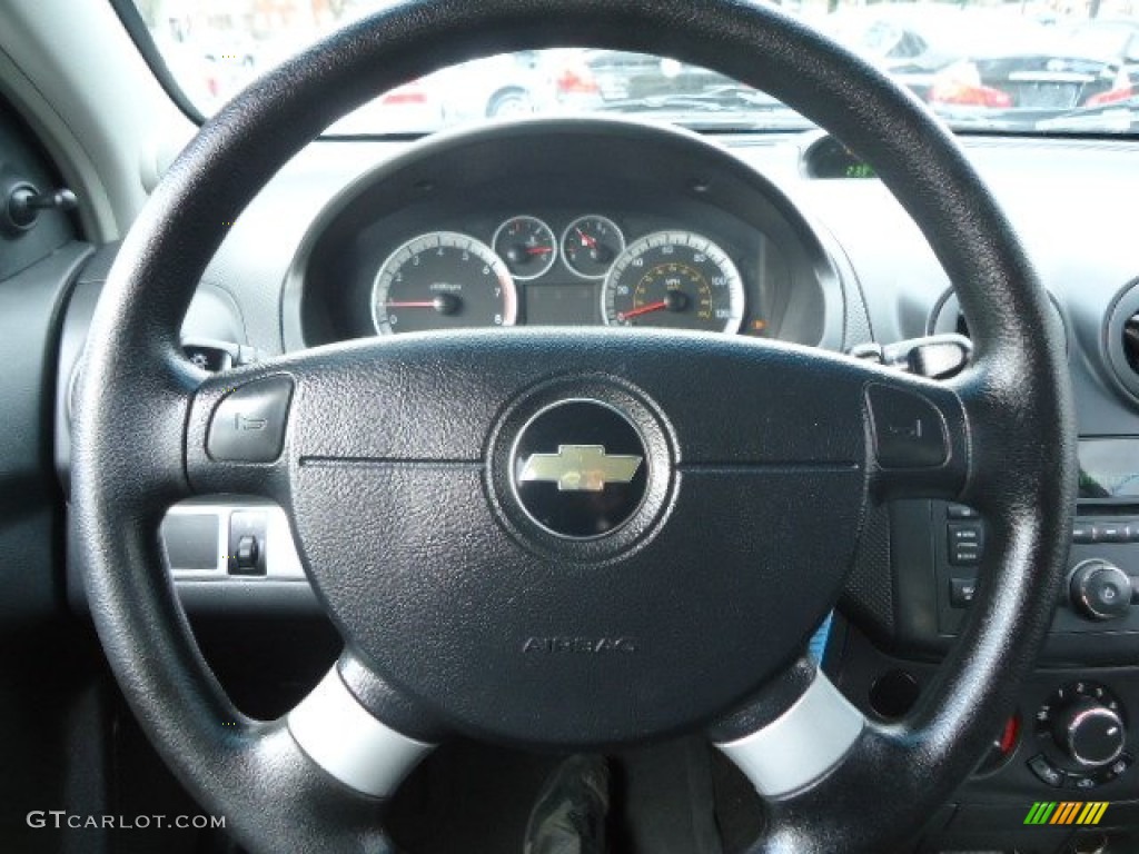 2010 Aveo LT Sedan - Medium Gray / Charcoal photo #20