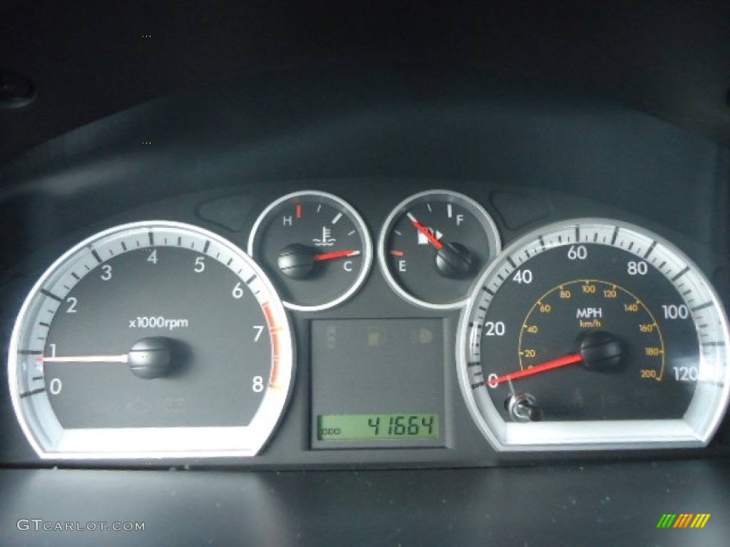 2010 Aveo LT Sedan - Medium Gray / Charcoal photo #21