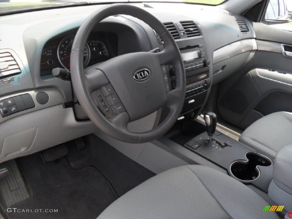 Gray Interior 2009 Kia Borrego EX V6 Photo #61522690