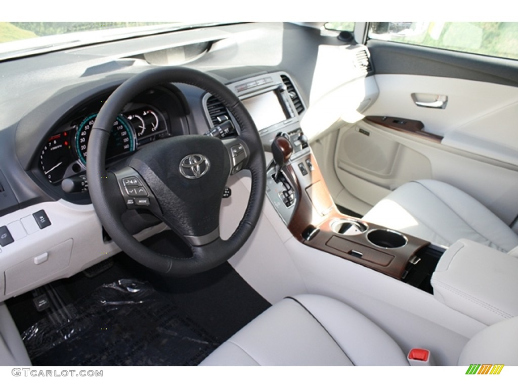 2012 Venza Limited AWD - Blizzard White Pearl / Ivory photo #5