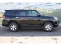 Black - 4Runner SR5 4x4 Photo No. 2