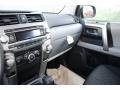 Black - 4Runner SR5 4x4 Photo No. 6