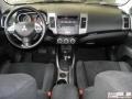 Graphite Gray Pearl - Outlander XLS Photo No. 12